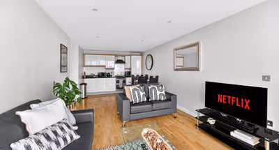 12th Street Apartment (Milton Keynes)