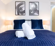 Colum Flat 3