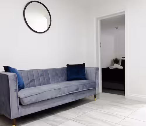 Colum Road Flat 1a