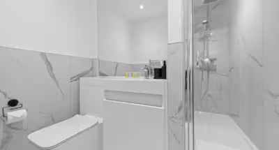Spacious & Bright 1 Bedroom Apartment in Gravesend