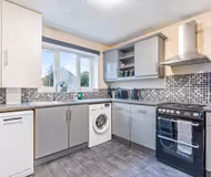 Sutherland Drive 3BR