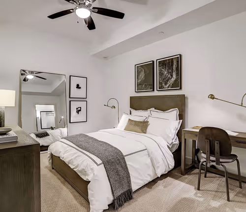 Preston St Apartment