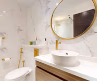 Marina Quays Luxury One Bedroom Apartment
