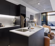 Johnston St Serviced Apartment
