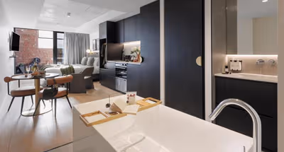 Johnston St Serviced Apartment