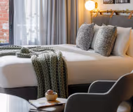 Johnston St Serviced Apartment