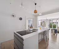 Thoroughly Modern Maison