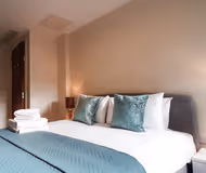 Moorgate Apartments by MySquare