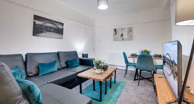 Brandon Grove Stay | Sleeps 6