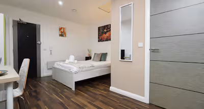 City Road Flat 5
