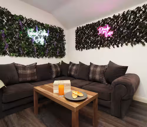 City Road Flat 5
