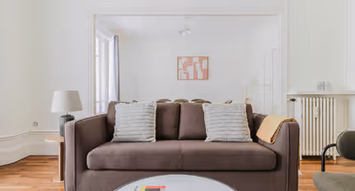 Refined 3-Bedroom Parisian Retreat in Prestigious 6th Arrondissement