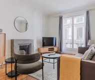 Refined 3-Bedroom Parisian Retreat in Prestigious 6th Arrondissement