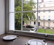 Warwick St 1BR