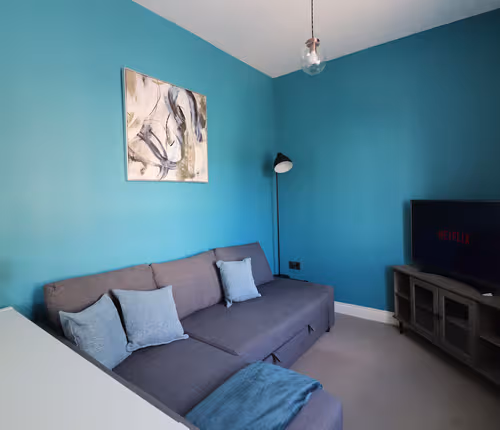 Warwick St 1BR
