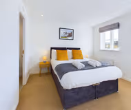 Sotherby Walk | Townhouse | Parking | Modern