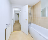 Cheltenham Townhouse | Parking | 4 Bedrooms