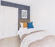No.1 Saxon Way | Parking | Gym | Pool & Spa