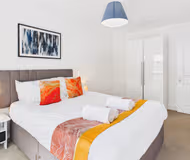Modern Saxon Home | Pool & Gym Access | Parking