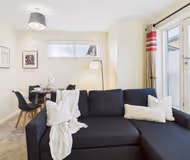 Stylish Cheltenham Apartment | Spacious | Parking