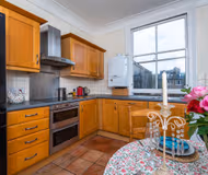 The Warwick Avenue Retreat