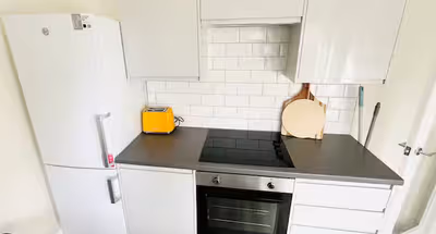 Vine Street GF 2BR