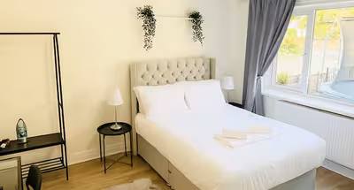 Vine Street GF 2BR
