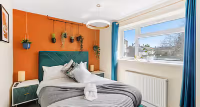 4-Bed in Queens Road