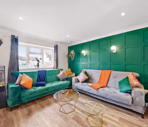 4-Bed in Queens Road