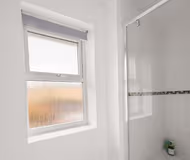 Spacious 3BR House in Reading with Parking, Garden & WiFi – Sleeps 7
