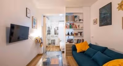 Le Marais Terrace Retreat – A Charming Parisian Hideaway
