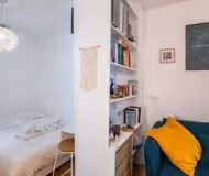 Le Marais Terrace Retreat – A Charming Parisian Hideaway