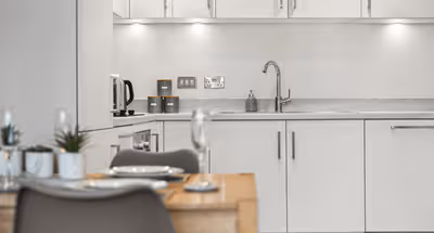 Modern 2-Bed Apt with City Views