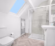 Stylish Apartment - Netflix - On Street Parking
