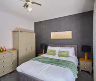 Birch Barn Retreat Spacious 4BR House with FREE Parking Sleeps 6
