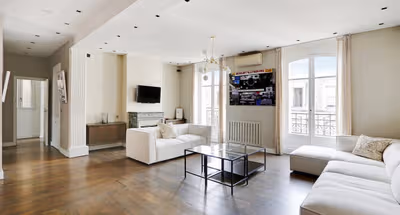 Cours Albert Service Apartment