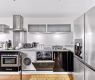 Amethyst Apartment at The Vizion