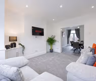 Contractors, Business, Leisure | FREE Parking