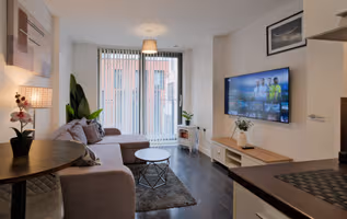 2 bed Manchester apartment