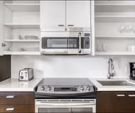 4th St SE Apartment