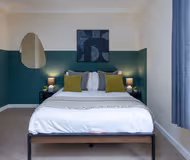 Stylish 4BR House Near City Centre with Parking
