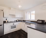 Flockton House