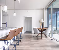 Minor Avenue Apartment