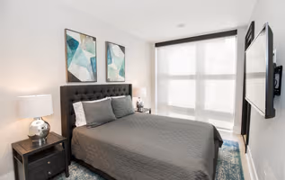 Kingman Alley NW Unit House