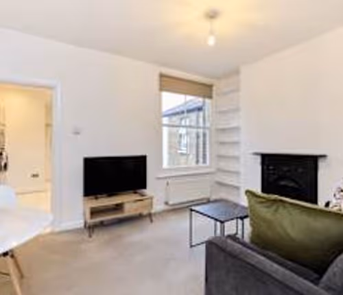 The Streatham Courtyard Nest