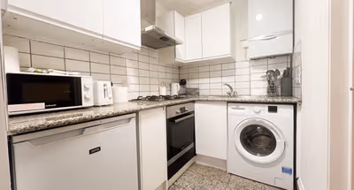 Bright & Modern Studio in Vibrant Central London/wardour2