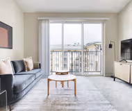 Commodore Dr Apartment