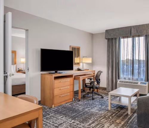 Ellice Avenue Apart Hotel