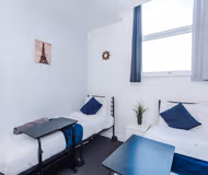 3-Bed Salford Apartment