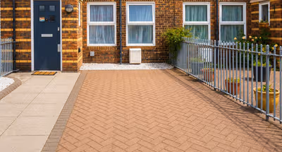 Large 4-Bed Brixton House - Parking Garden & Wi-Fi